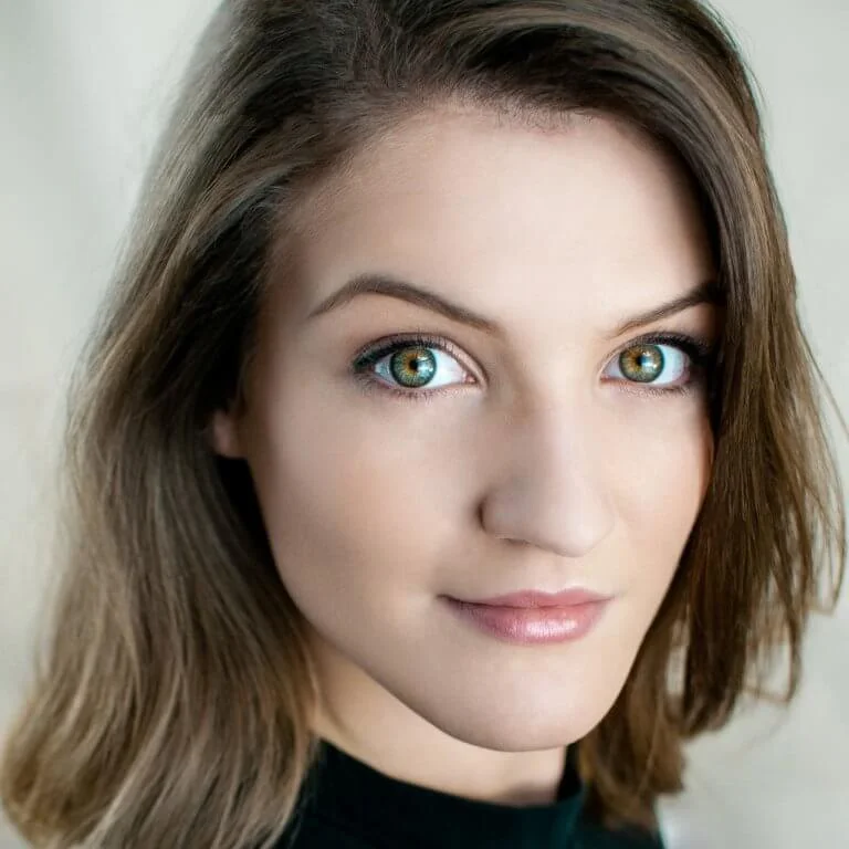 Sophie Cottle Headshot 1 (1)